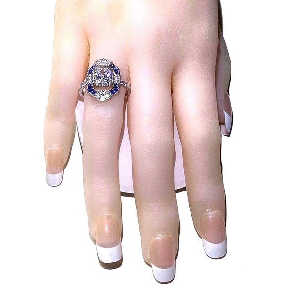 Vintage Estate Inspired Ring - Synthetic Sapphire & Diamonds - Size 6 or 7 - Picture 6 of 7